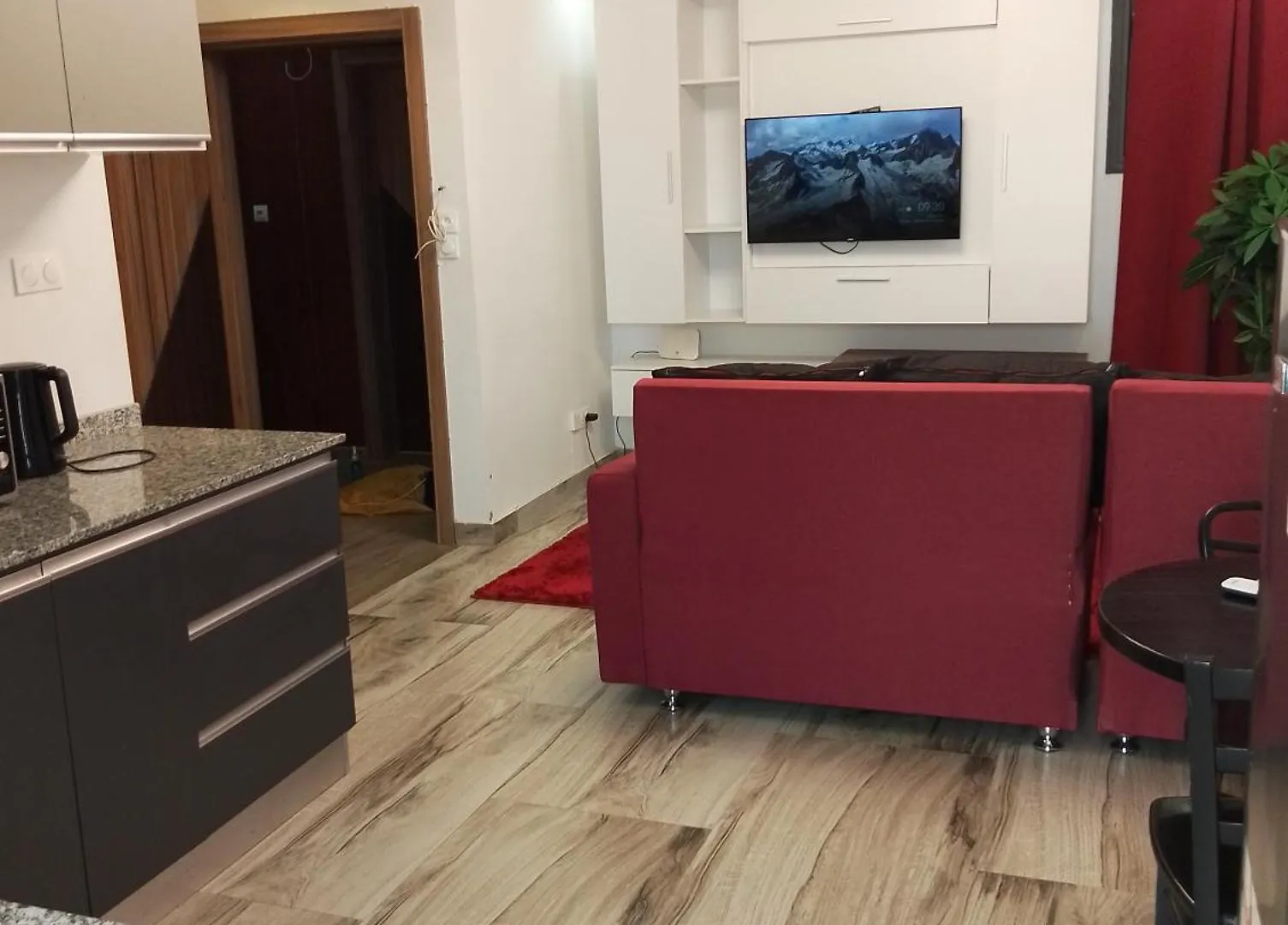 Appartement Elegant Et Securise A Proximite De La Plage De Ngor Dakar Senegal